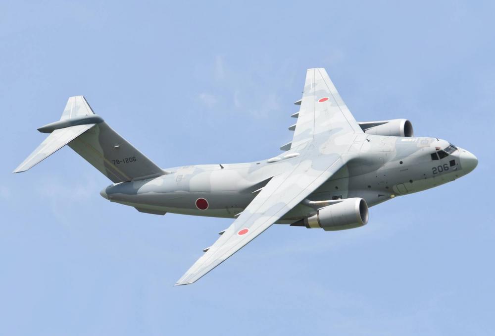 JASDF_C-2_fly_over_at_Miho_Air_Base_202287.jpg